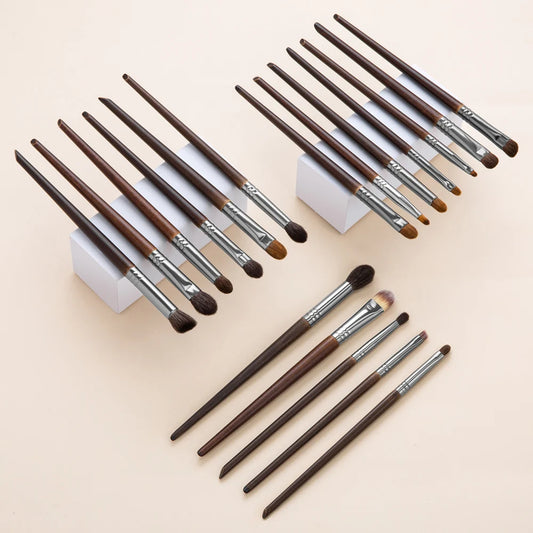 THE 28 PRO SET - Classic Series 18 Types Eye Brushes