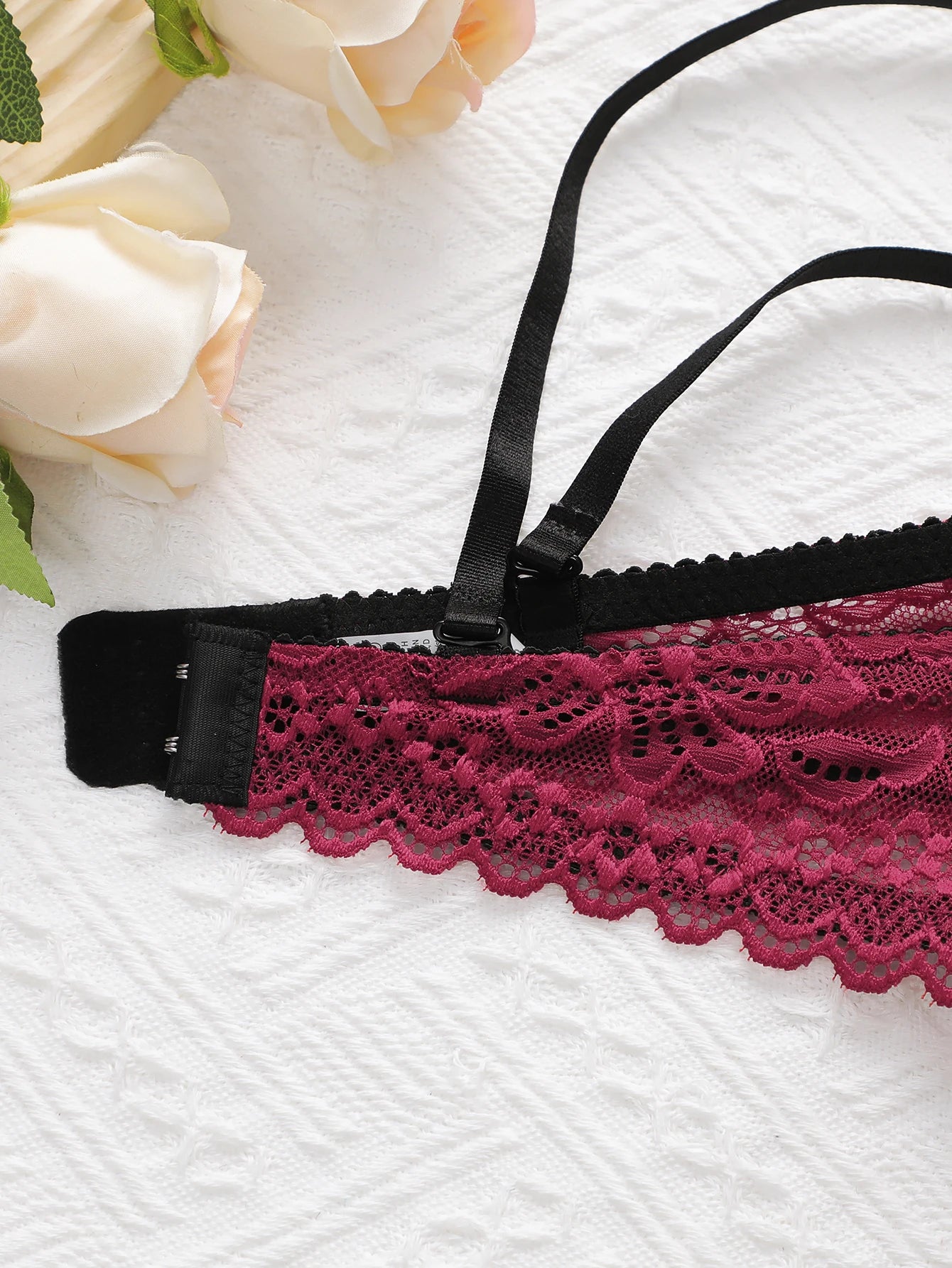 High-Quality Red Lace Push-Up Bra